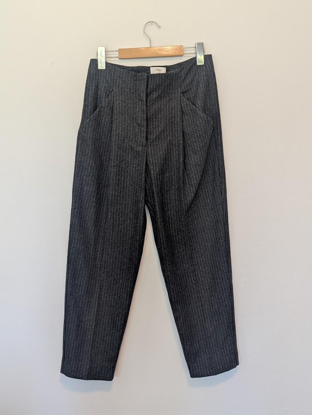 Aritzia Wilfred Wool Cashmere Pleated Trousers Grey Pinstripe Ankle Pants 4